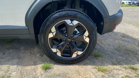 Dacia Duster Extreme TCE 96kW 48v (130CV) 4X2