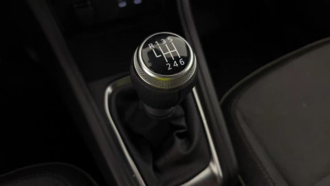 Renault Captur techno Eco-G 100cv (74 kW)