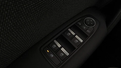 Renault Captur techno Eco-G 100cv (74 kW)
