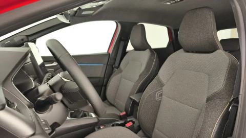 Renault Captur techno Eco-G 100cv (74 kW)