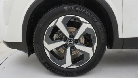 Nissan Qashqai DIG-T 116kW Xtronic N-Connecta