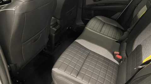 Renault 4 E-Tech   Iconiq autonomia confort 110kW