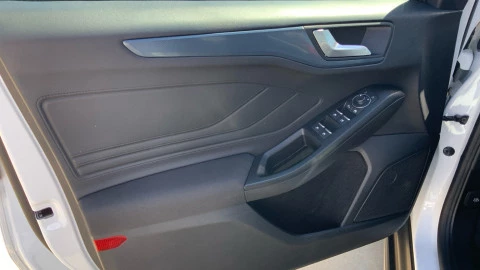 Ford Focus 1.0 Ecoboost MHEV 114kW Active