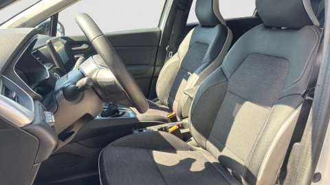 Renault Captur ZEN FAST TRACK