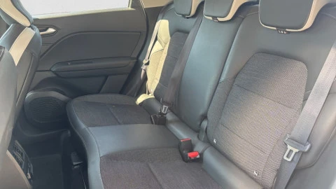 Renault Captur ZEN FAST TRACK