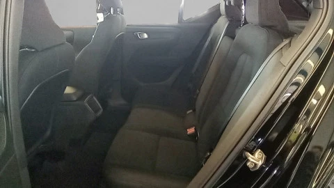 Volvo XC40 1.5 T2 Momentum Core Auto