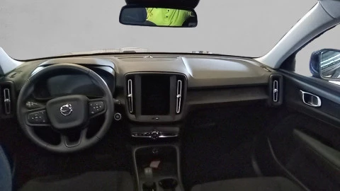Volvo XC40 1.5 T2 Momentum Core Auto