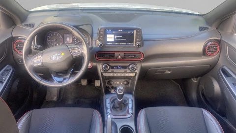 Hyundai Kona 1.0 TGDi Tecno 4x2