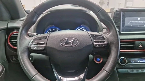 Hyundai Kona 1.0 TGDi Tecno 4x2