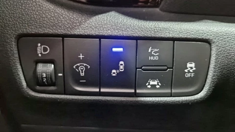 Hyundai Kona 1.0 TGDi Tecno 4x2