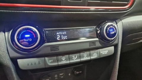 Hyundai Kona 1.0 TGDi Tecno 4x2
