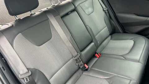 Kia Niro 1.6 GDi HEV 104kW (141CV) Drive