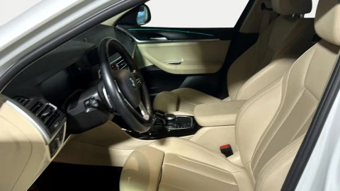 BMW X4 xDrive20d xLine