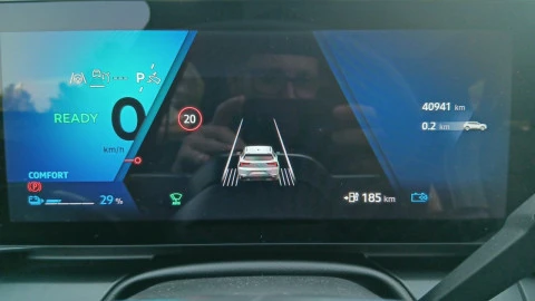 Renault Scenic E-Tech Iconic 160 kW (220CV) gran autonomía