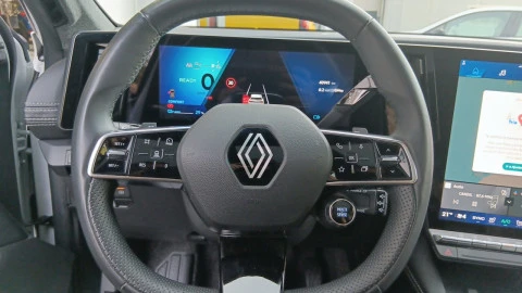 Renault Scenic E-Tech Iconic 160 kW (220CV) gran autonomía