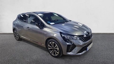 Renault Clio Techno full hybrid E-Tech 145 (103Kw)