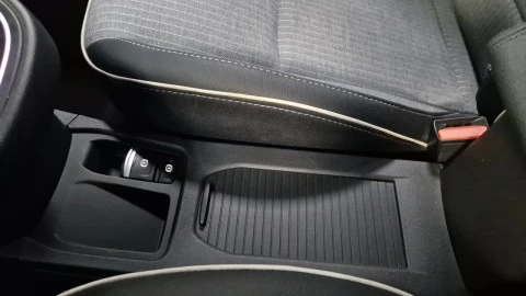 Renault Clio Techno full hybrid E-Tech 145 (103Kw)