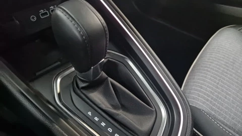 Renault Clio Techno full hybrid E-Tech 145 (103Kw)