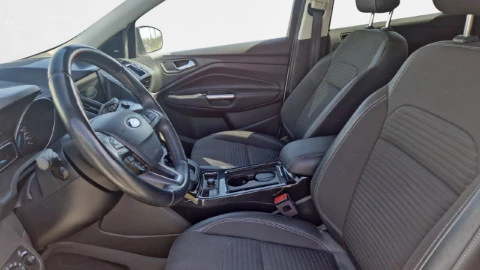 Ford Kuga 1.5 TDCi 88kW 4x2 A-S-S ST-Line Auto