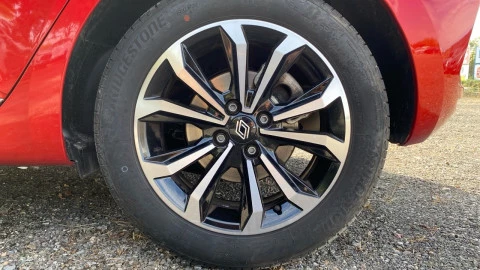 Renault Clio techno Eco-G 100cv (74kW)