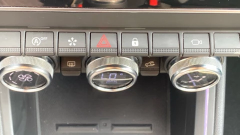 Renault Clio techno Eco-G 100cv (74kW)