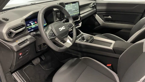 Dacia Bigster  Hybrid Journey 4x2 115KW