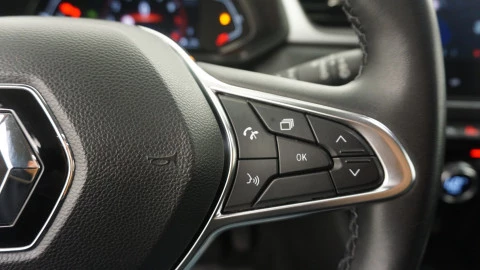 Renault Captur techno TCe 103 kW (140CV) GPF