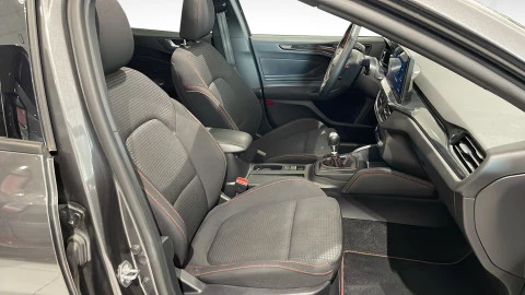 Ford Focus  1.0 Ecoboost MHEV ST Line 125