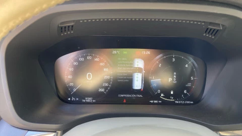 Volvo XC60 2.0 B4 D Momentum Pro Auto