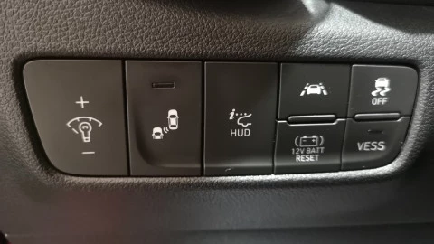 Hyundai Kona 1.6 GDI HEV Tecno Red DT