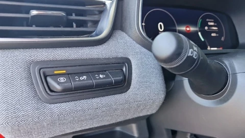 Renault Clio techno Eco-G 100cv (74kW)
