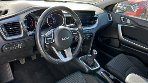 Kia Ceed 1.6 MHEV iMT 100kW (136CV) Drive