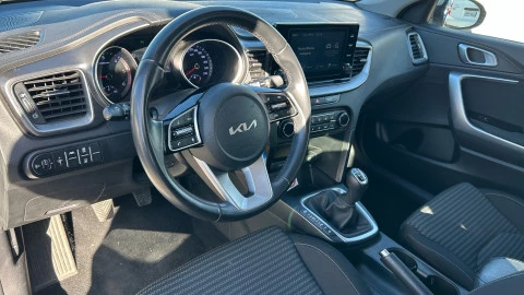 Kia Ceed 1.6 MHEV iMT 100kW (136CV) Drive