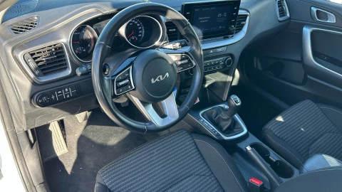 Kia Ceed 1.6 MHEV iMT 100kW (136CV) Drive