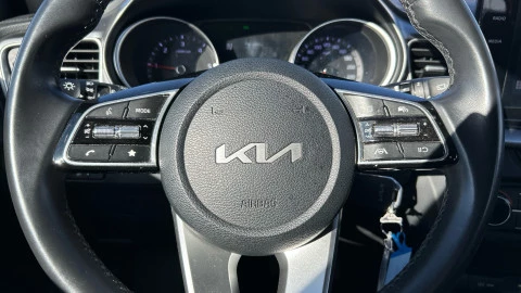 Kia Ceed 1.6 MHEV iMT 100kW (136CV) Drive