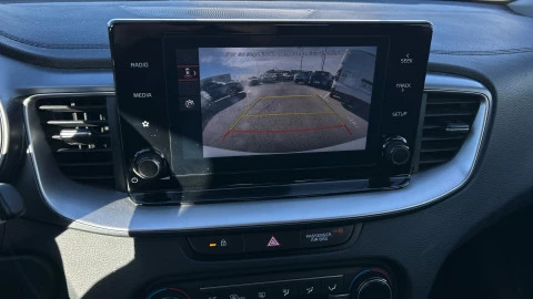 Kia Ceed 1.6 MHEV iMT 100kW (136CV) Drive