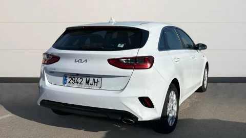 Kia Ceed 1.6 MHEV iMT 100kW (136CV) Drive Kia Ceed 1.6 MHEV iMT 100kW (136CV) Drive