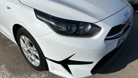 Kia Ceed 1.6 MHEV iMT 100kW (136CV) Drive Kia Ceed 1.6 MHEV iMT 100kW (136CV) Drive