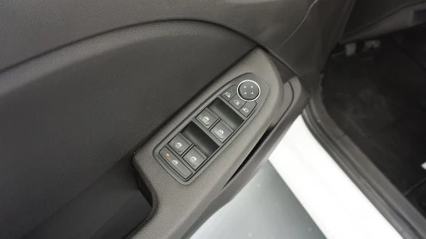 Renault Clio Evolution TCe 90 (67kw)