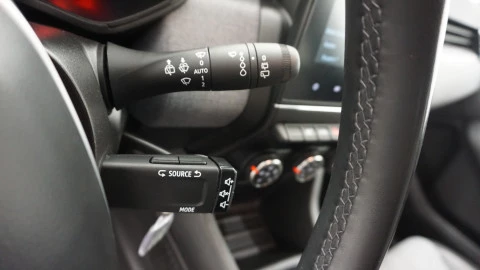 Renault Clio Evolution TCe 90 (67kw)