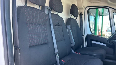 Citroën Jumper BlueHDi 103KW (140CV) Furgón 35L3H3