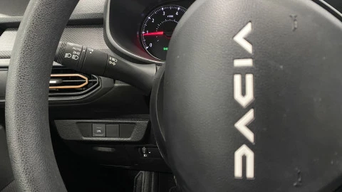 Dacia Sandero  Gasolina/Gas  0.9 TCE GLP Essential 66kW