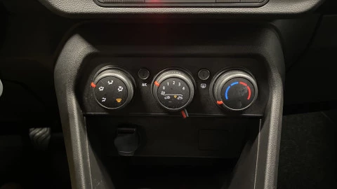 Dacia Sandero  Gasolina/Gas  0.9 TCE GLP Essential 66kW