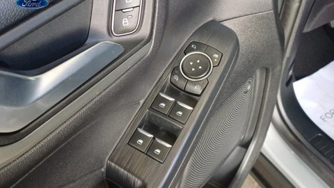 Ford Kuga Titanium 2.5 Duratec FHEV 140kW Auto