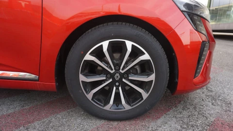 Renault Clio Techno TCe 90 (67kw)