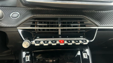 Peugeot 2008 Allure Puretech 100 S&S 6 Vel. MAN