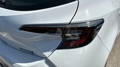 Toyota Corolla 1.8 125H ACTIVE TECH E-CVT