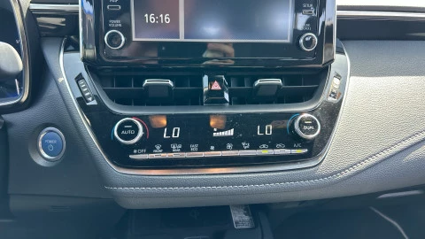 Toyota Corolla 1.8 125H ACTIVE TECH E-CVT