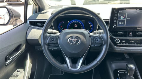 Toyota Corolla 1.8 125H ACTIVE TECH E-CVT