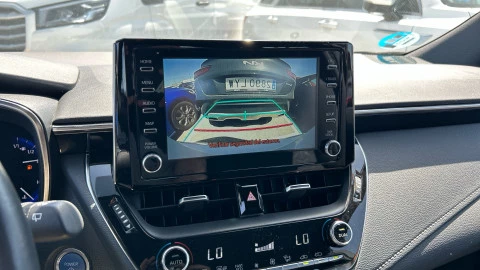 Toyota Corolla 1.8 125H ACTIVE TECH E-CVT